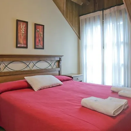 Casa Lavedan * トラマカスティリャ・デ・テナ