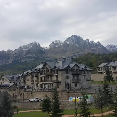 Casa Lavedan アパート